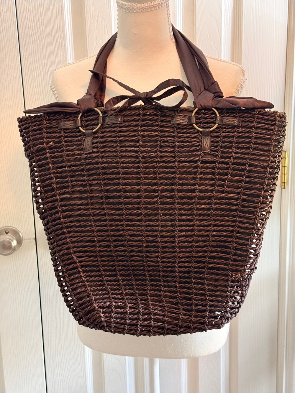 Reef Vintage Woven Straw Cornhusk Beach Tote Bag Brown